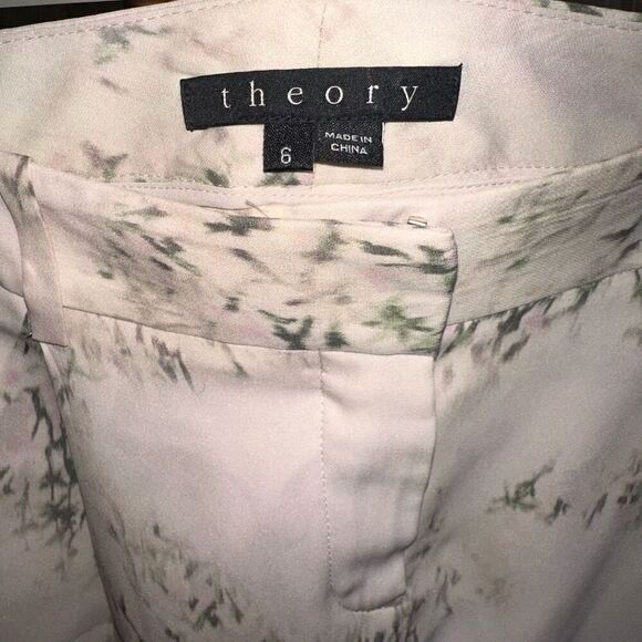 THEORY 100%SILK FLORAL IVORY RELAXED CHINO TAPERED PLEAT PANTS - Picture 4 of 5